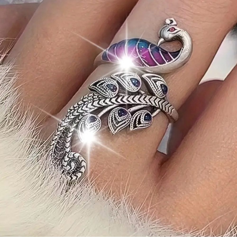 Elegant Silver Peacock Ring with Purple Accents. - Picture 3 of 5